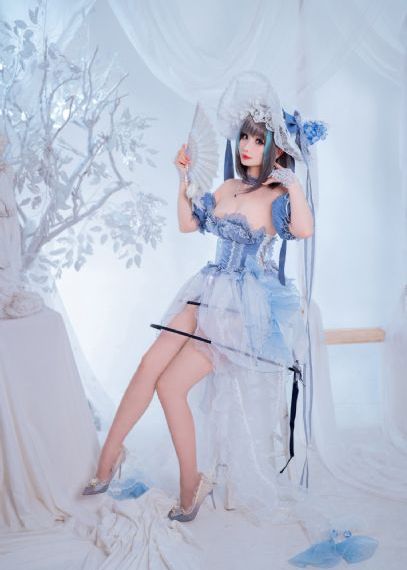 小雪被老外黑人撑破了视频