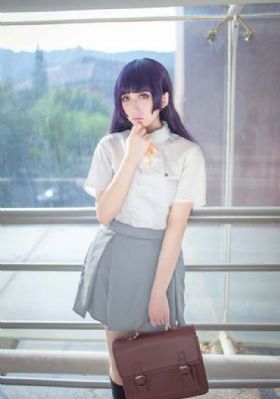 李采覃